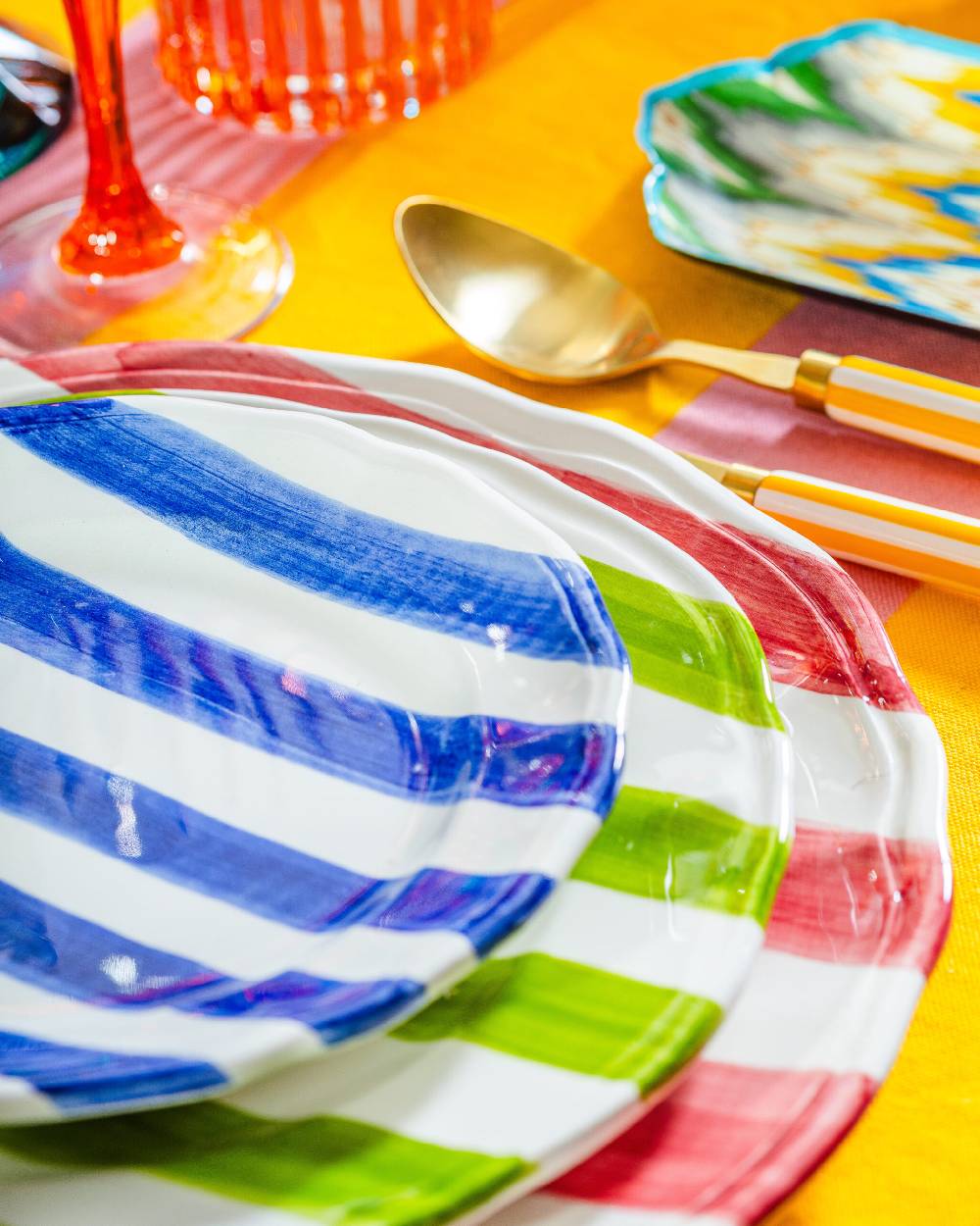 Les Ottomans Ceramic plate stripes ST05 Offerta