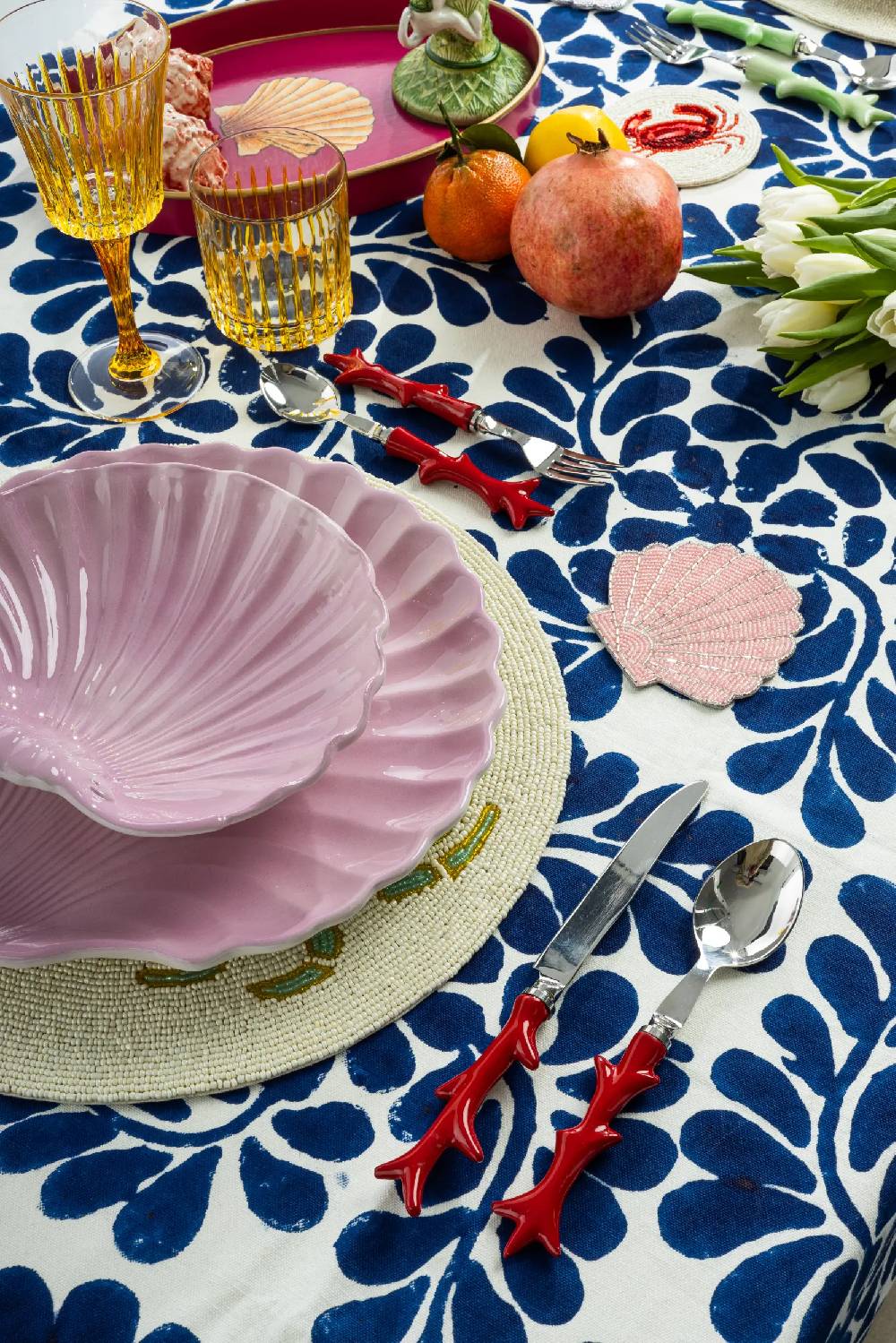 Les Ottomans Shell handpainted ceramic dinner plate 2025