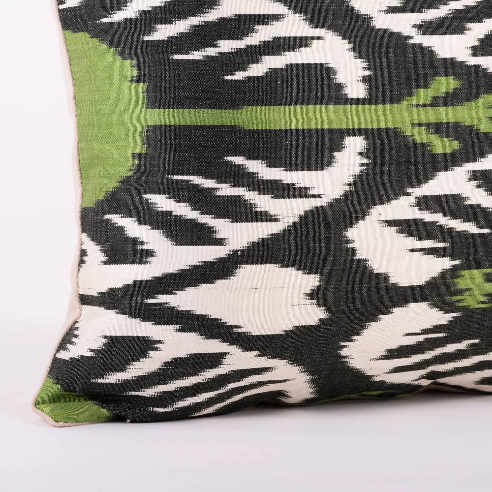 Les Ottomans Ikat silk cushion S227 Outlet