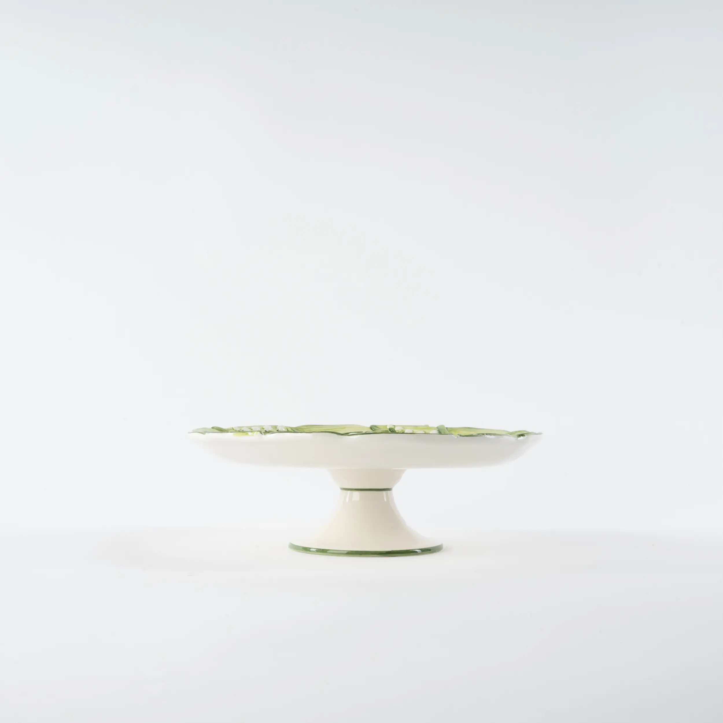 Les Ottomans Lilly of the valley handpainted ceramic cake stand Affare Del Giorno