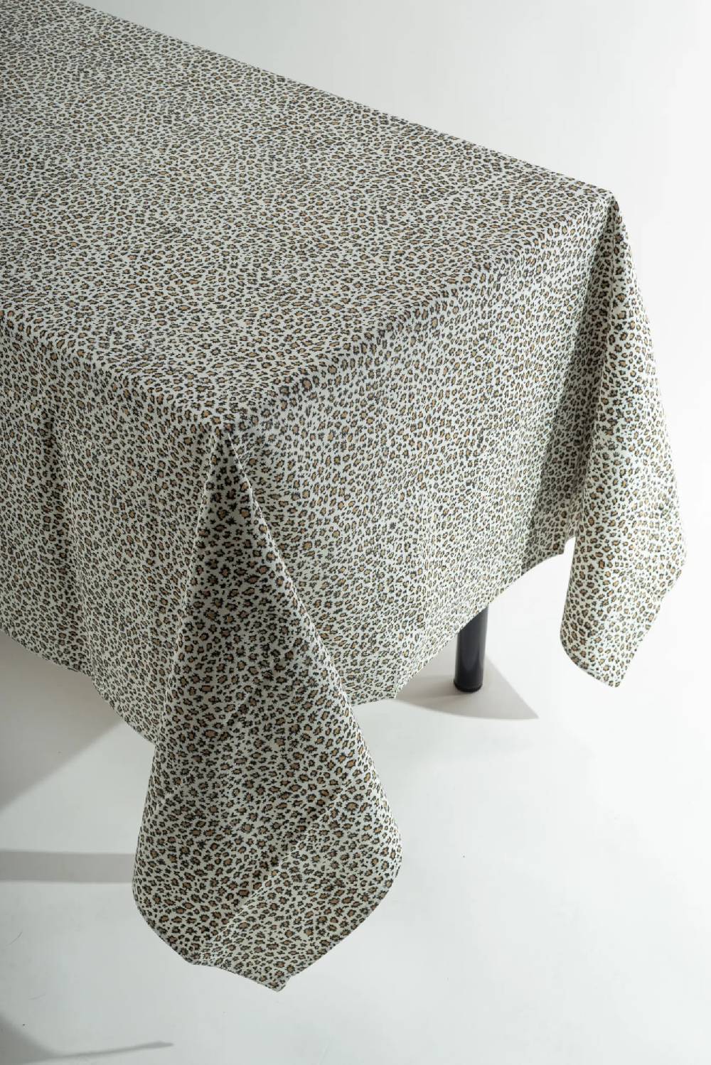 Les Ottomans Handprinted cotton tablecloth IKB57 Fino al 65% di sconto