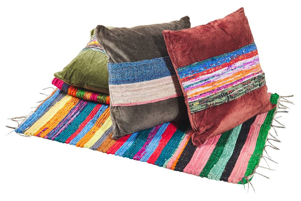 Novità Home Jamai - Cuscino Verde Con Decori Cotone Black Friday Prezzi