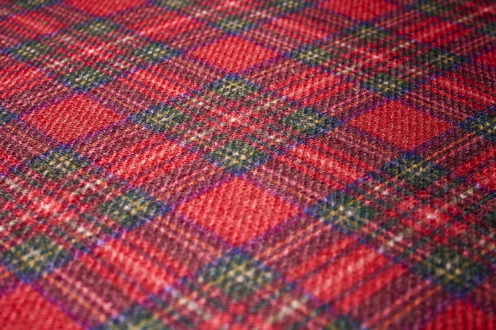 Novità Home Mackenzie - Sgabello in Cotone e Legno di Olmo Tartan Rosso e Verde Ritorno libero