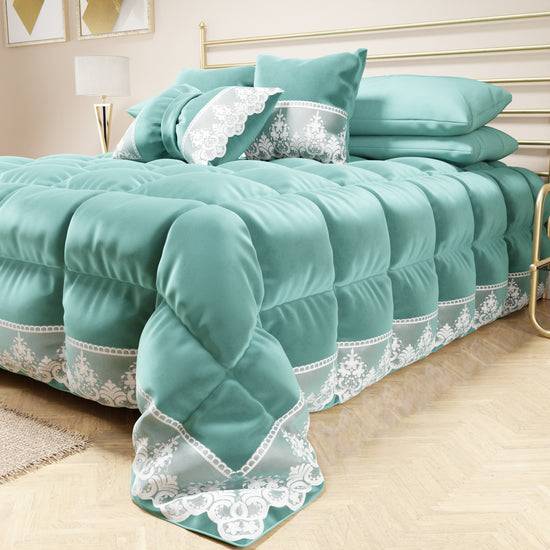 PETTI Trapunta Invernale in Morbido e Caldo Velluto e Balza con Pizzo Rebrodè Tiffany By Sissy Offerta migliore
