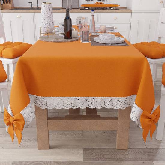 PETTI Tovaglia da Tavola Shabby Chic Copritavolo con Pizzo e Fiocchi Arancio Nuovi prodotti