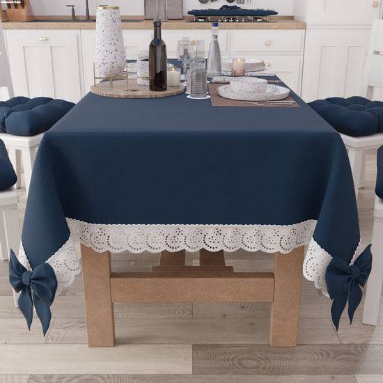 PETTI Tovaglia da Tavola Shabby Chic Copritavolo con Pizzo e Fiocchi Blu Notte Ultimi tre giorni