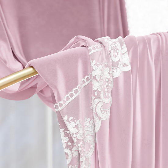 PETTI Tenda a Pannello in Velluto per Interni con Anelli e Pizzo Rebrodè, 140x280 cm, Rosa by Sissy Discount Store per i nuovi prodotti