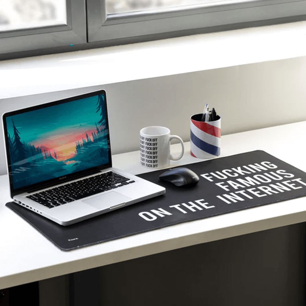 Sbam Design Tappetino mouse grande – Fucking famous on the internet Offerta