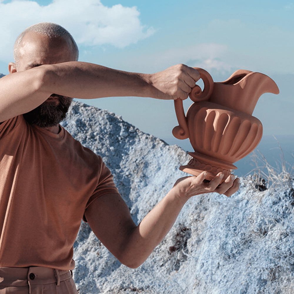 Sbam Design Caraffa in terracotta Magna Graecia In Saldo