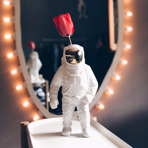 Sbam Design Vaso astronauta – Cosmic Diner Starman Offerta