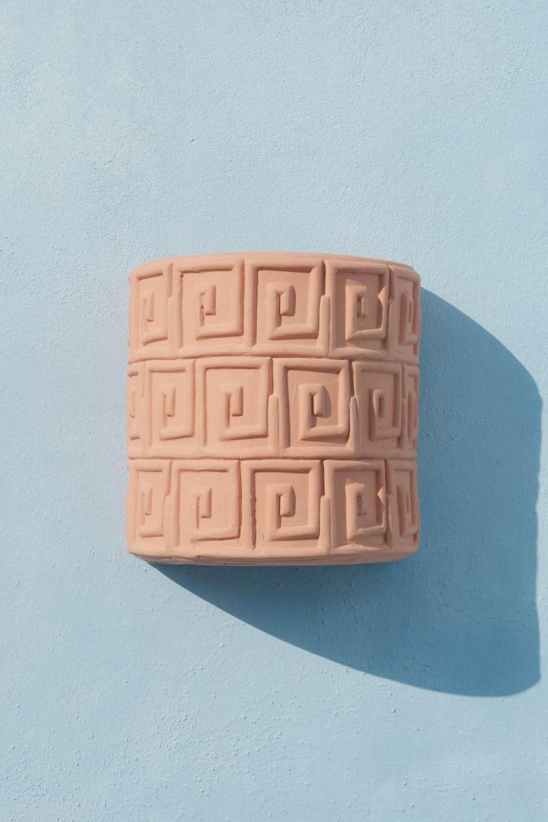 Seletti Terracotta Wall Vase Greche Sottocosto